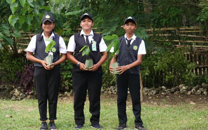 Environmental Awareness Campaign for Tourism Vocational Schools